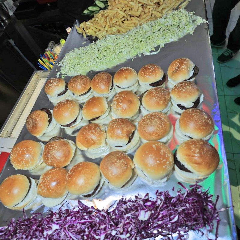 אולמות אירועים קטנים באשדוד - עלייה לתורה - הפי דייס - אולם אירועים אשדוד המבורגר