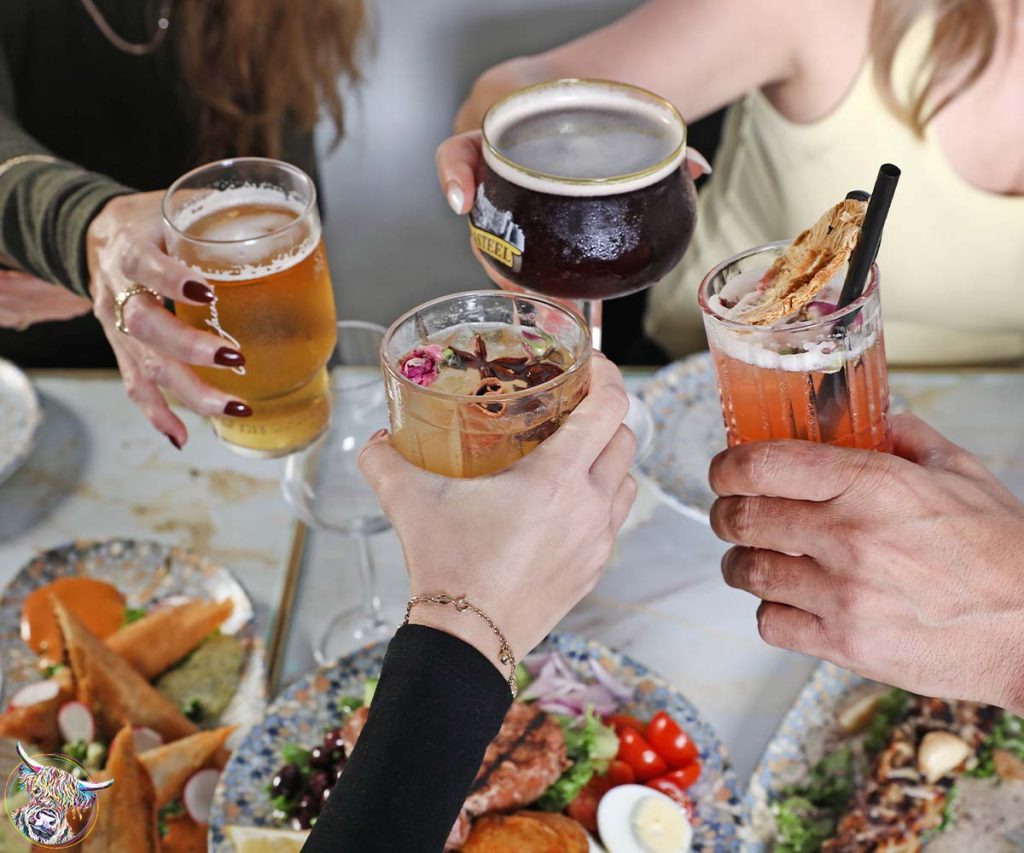 הפי דייס – חוף הקשתות ימי גיבוש לעובדים - עושים לחיים