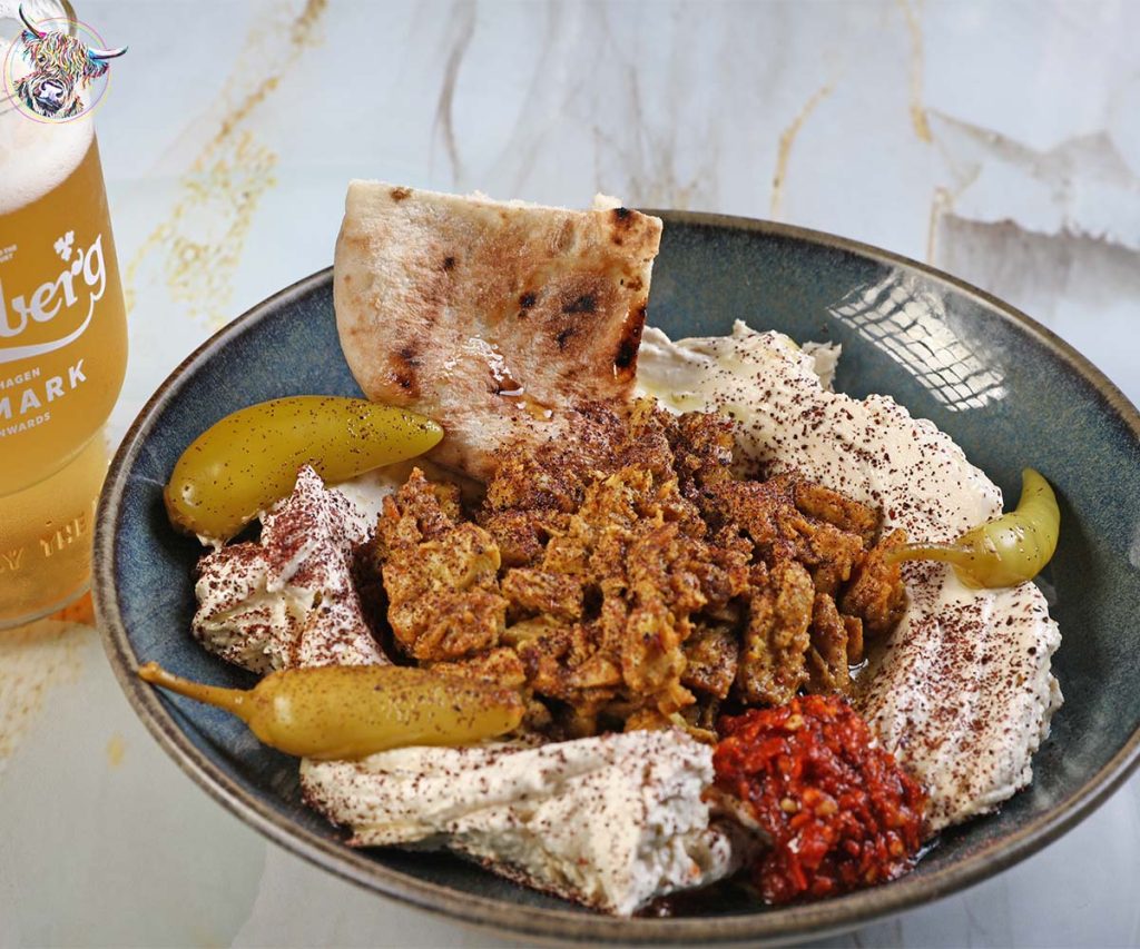 שווארמה חומוס